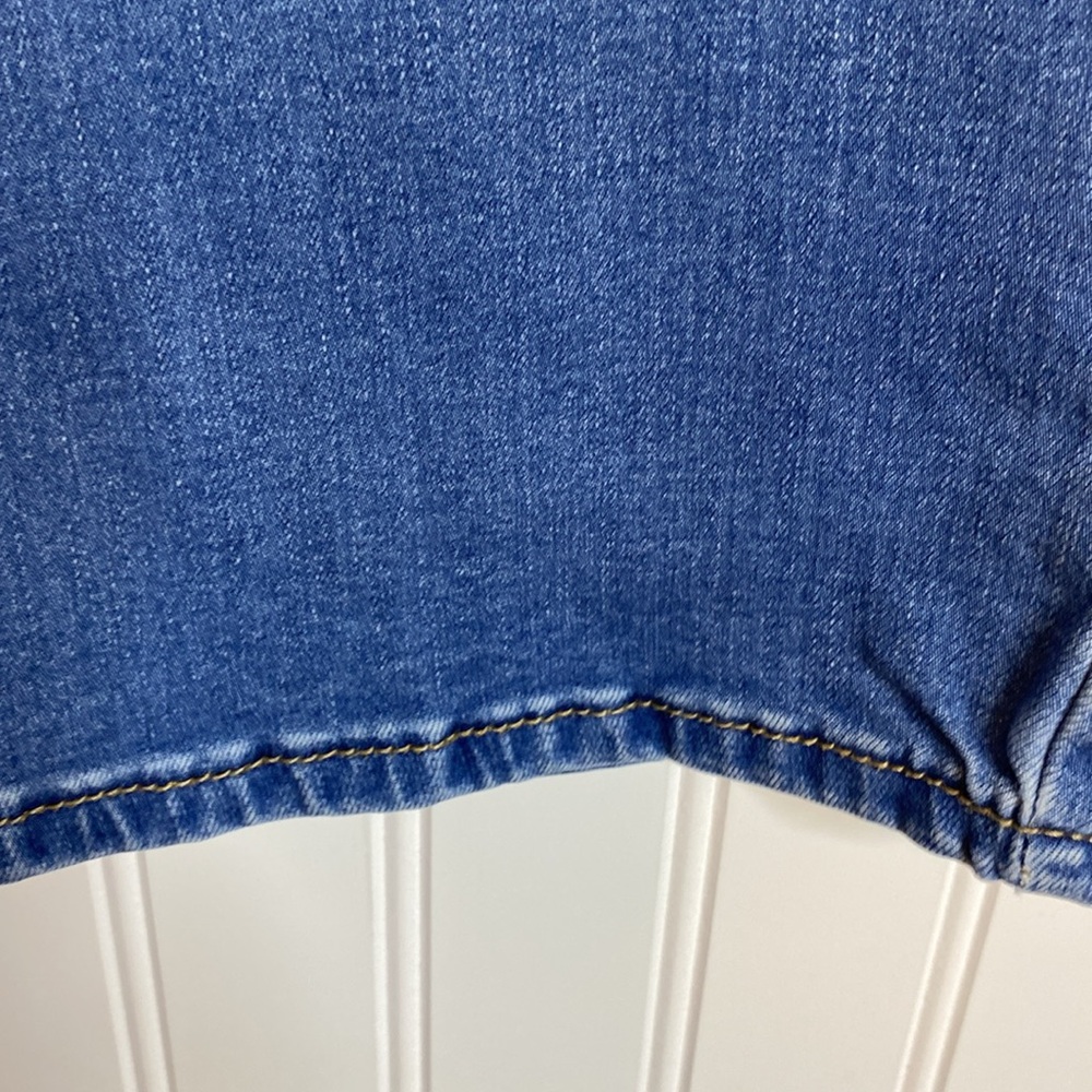 Women's Croft & Barrow plus size 14 cropped stretch Blue Jeans - Picture 5 of 10